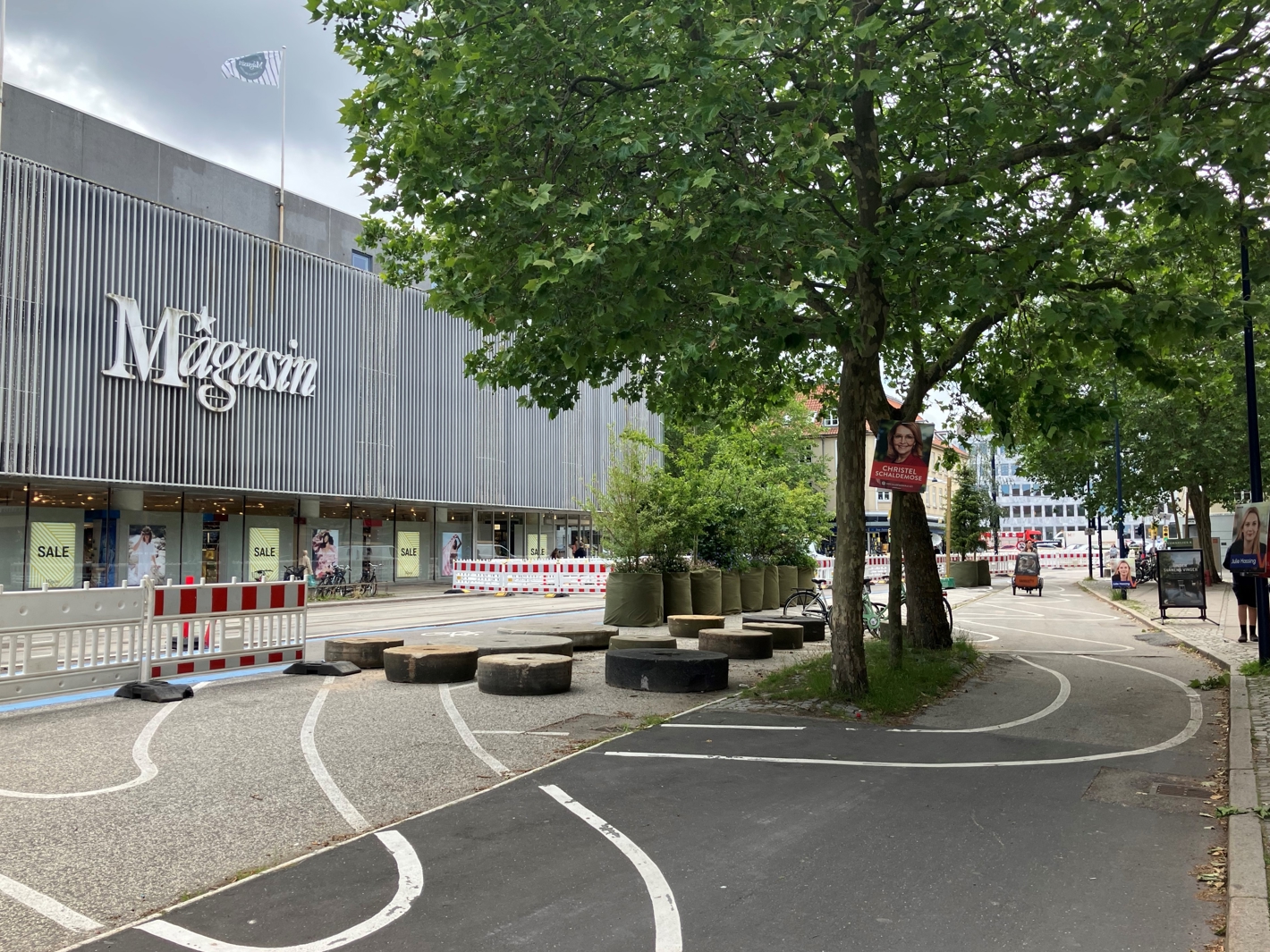 Det midlertidige byrum på Klampenborgvej ved Lyngby Storcenter